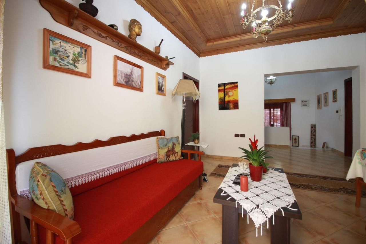 Grandma'S Home Gjirokastër المظهر الخارجي الصورة
