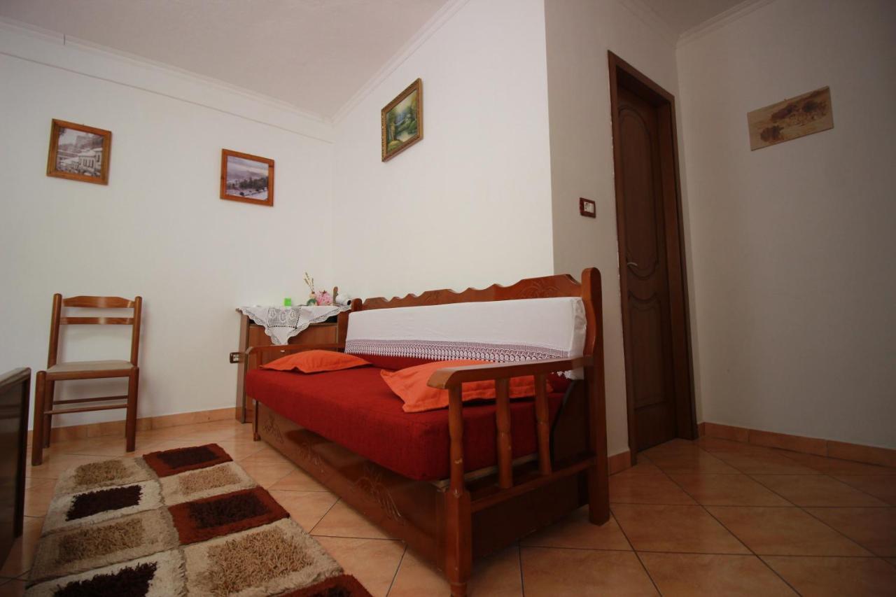 Grandma'S Home Gjirokastër المظهر الخارجي الصورة