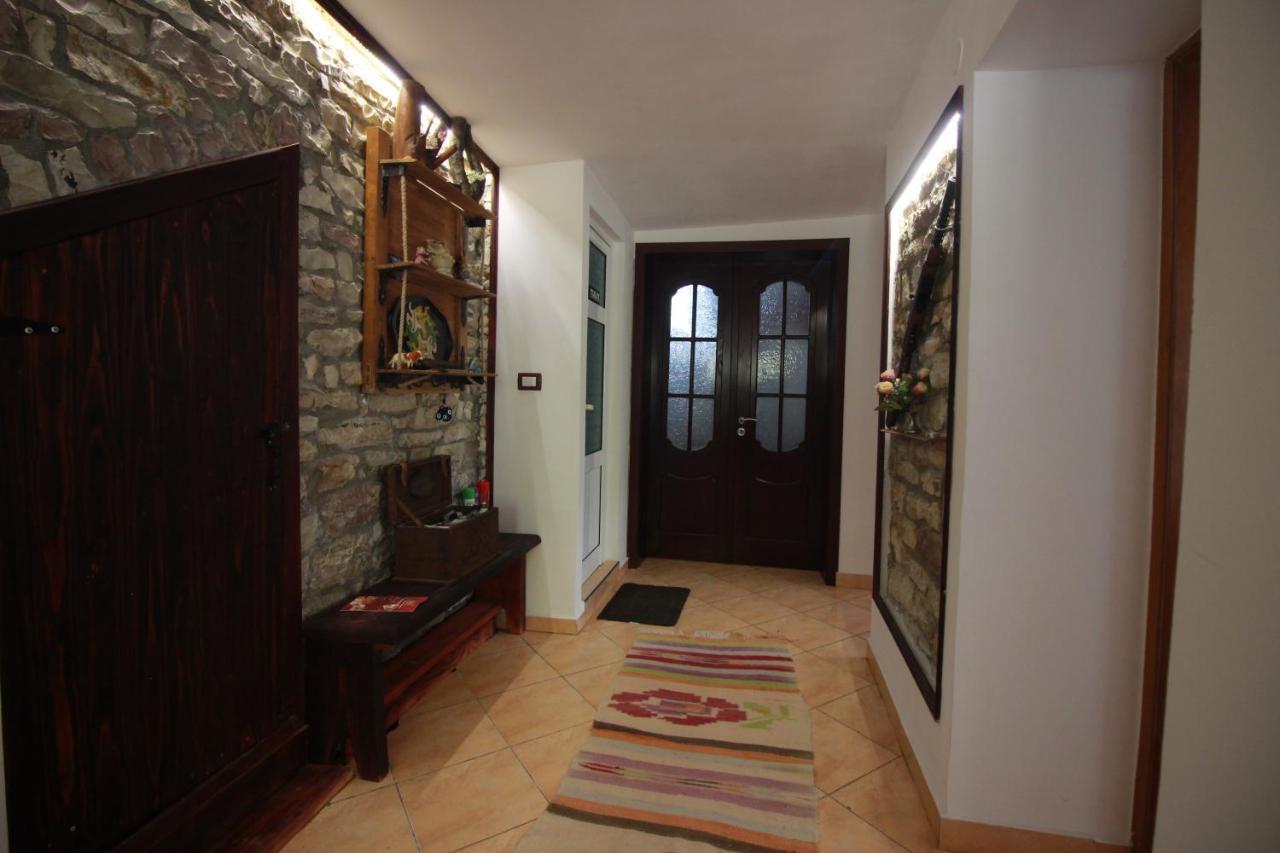 Grandma'S Home Gjirokastër المظهر الخارجي الصورة