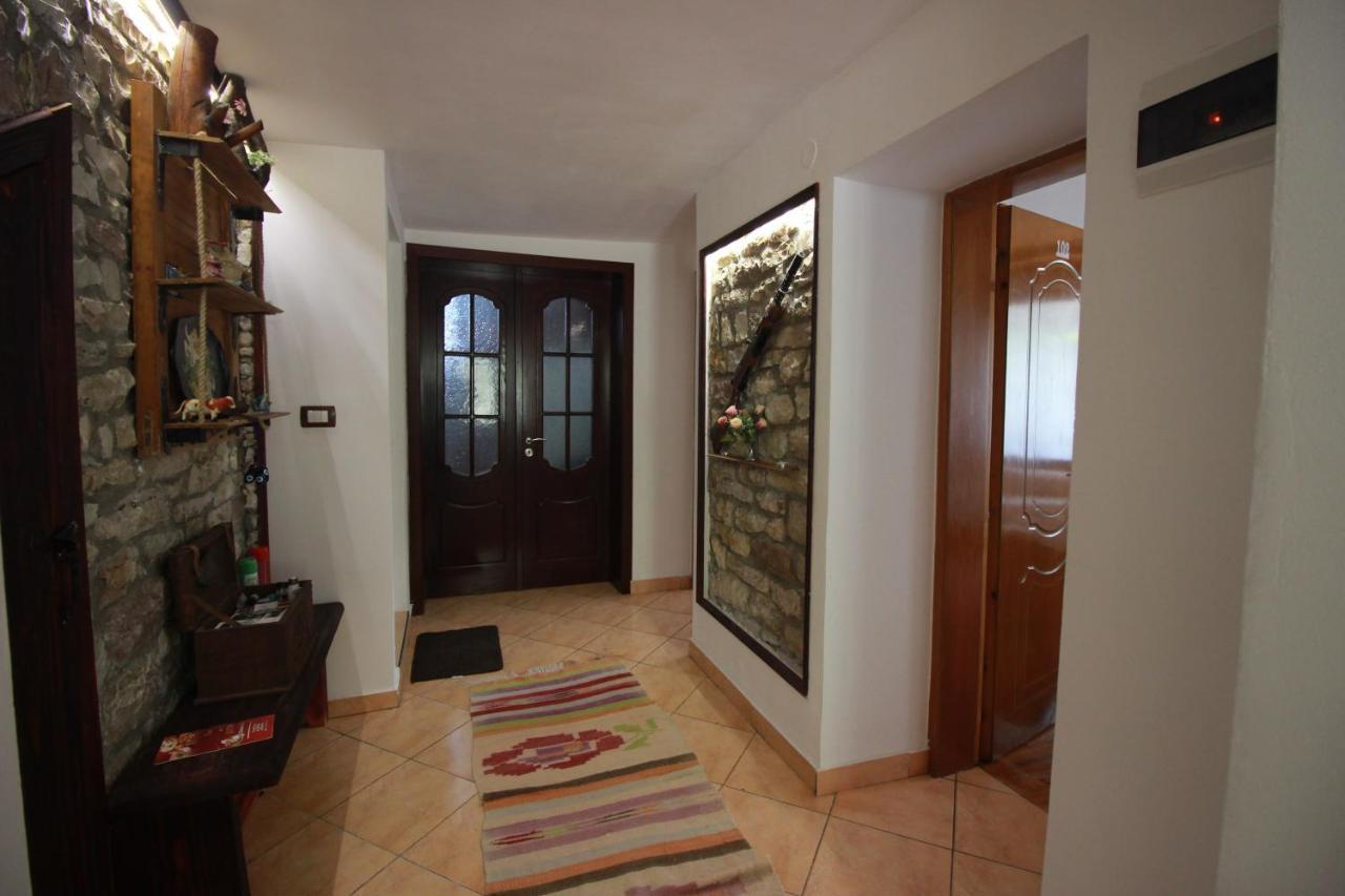 Grandma'S Home Gjirokastër المظهر الخارجي الصورة