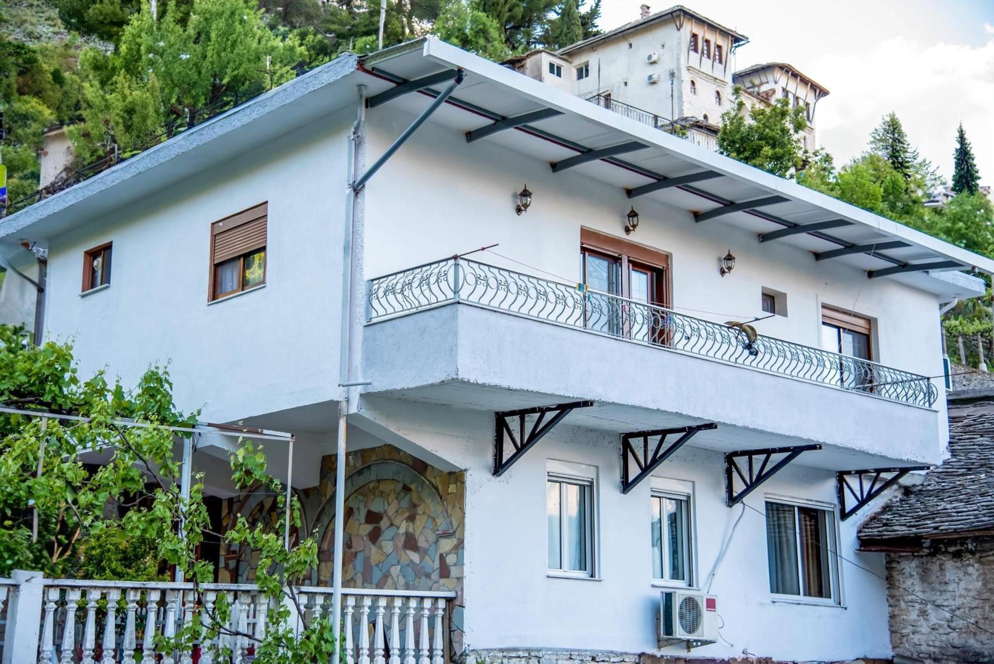 Grandma'S Home Gjirokastër المظهر الخارجي الصورة
